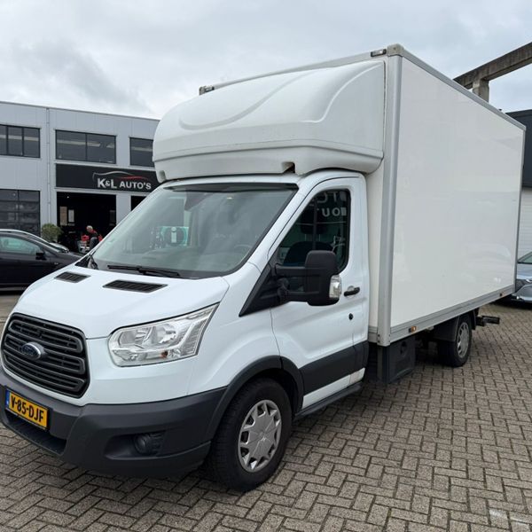 Ford Transit van Copa Autoverhuur in Kaatsheuvel